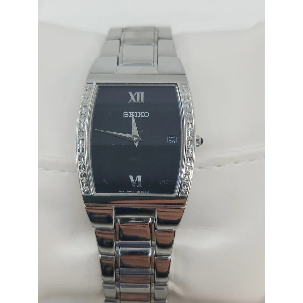 Seiko‎ Diamond Watch Women 19mm Silver Tone Black Dial Box Papers Needs Battery